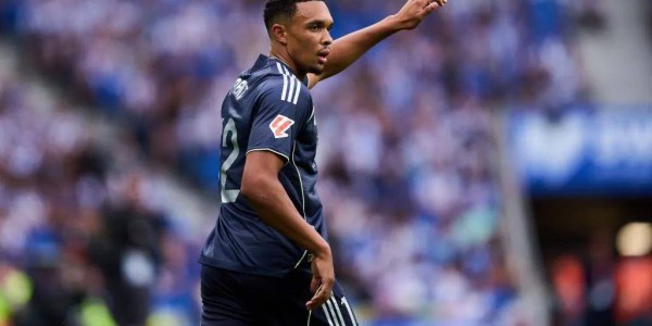 皇马迎天大利好！阿诺德恢复训练，或将火线复出驰援德比