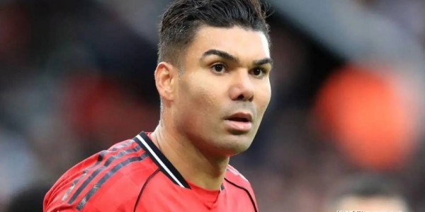 从塞尔赫斯特公园的低谷到阿莫林的执教生涯：卡塞米罗确认离开曼联