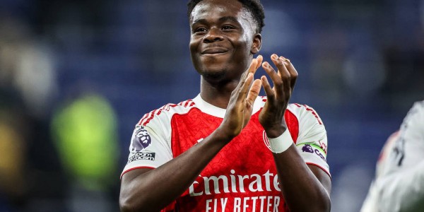 观战台：神锋归队助曼联火拼曼城 皇马枪手红军迎弱旅