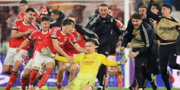 从4连败到压哨晋级！穆里尼奥63岁生日后奇迹一战，门将绝杀让皇马跌出前8