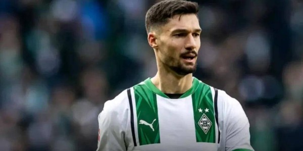 1-0！0-0！汉堡回归德甲首秀逼平门兴，科隆90分钟绝杀美因茨