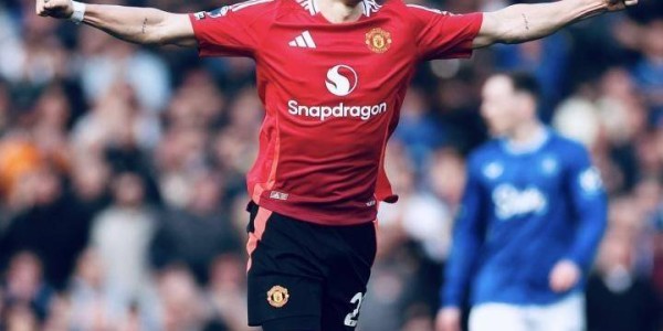 曼联：5000万法甲抢断王成为废柴，身价暴跌，已被阿莫林已经放弃