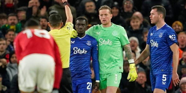 （外代二线）足球——英超联赛：埃弗顿胜曼联