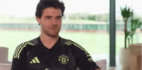 稳坐帅位！卡里克转正成定局，曼联新主帅尘埃落定