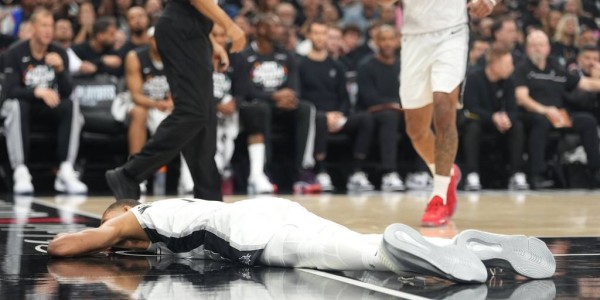 文班亚马摔倒+进入脑震荡保护协议 缺席G2剩余比赛