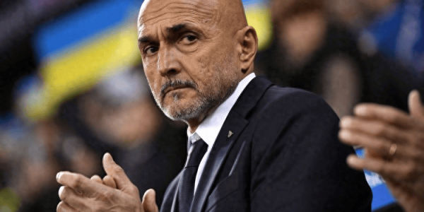 2比5惨败！尤文4场狂丢13球，斯帕莱蒂也救不了这条防线