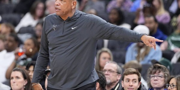 下课！里弗斯卸任雄鹿主帅 球队将支付他八位数薪水