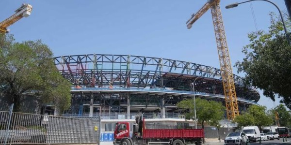 马卡：新球场许可证迟迟不发放，巴萨考虑暂时重回蒙锥克参加比赛