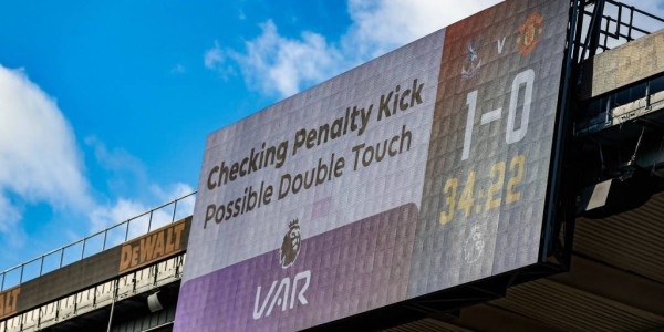 曼联5000万英镑投资卡林顿训练基地：梅森·芒特的反应与球队士气提升