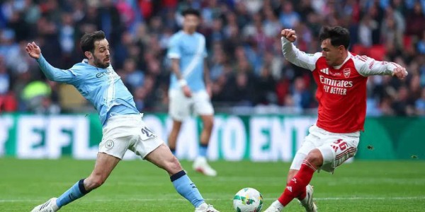 曼城中场核心夏季离队在即，巴萨尤文巴黎多豪门竞逐