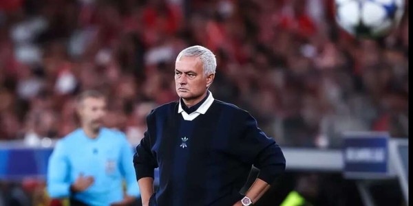 3次失业后，穆帅深夜发声：只想回英格兰，但真有人敢用他吗？