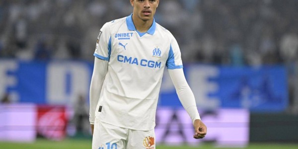 24岁曼联旧将闪耀法甲：助攻梅开二度，率队3-1，一夜升至法甲第3