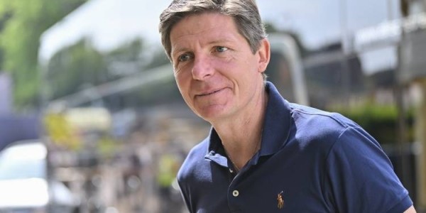 发布会炮轰、赛季末离任！格拉斯纳与水晶宫，一场不可避免的决裂