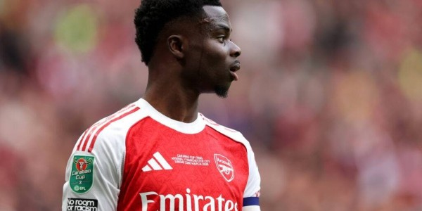 谜云重重！萨卡的伤势到底有多严重？是否已经确认赛季报销？