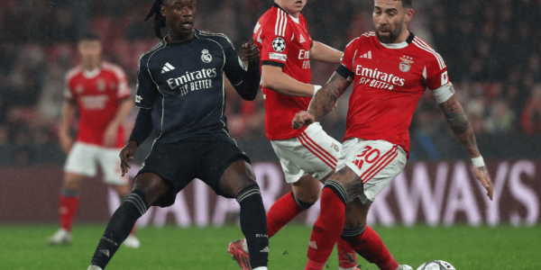 西甲军团竟在欧冠末轮近乎全军覆没？目睹皇马、马竞等豪强接连翻船，仅有巴萨如孤舟闯过惊涛。