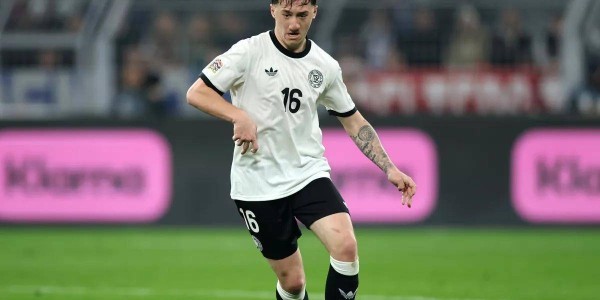 3200万英镑！曼联盯上德甲新星斯蒂勒，补中场短板引关注