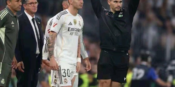 皇马新秀马斯坦托诺闪耀西甲赛场