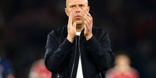 不会解雇斯洛特！英超落后21分，欧冠濒临出局，曝利物浦拒绝换帅