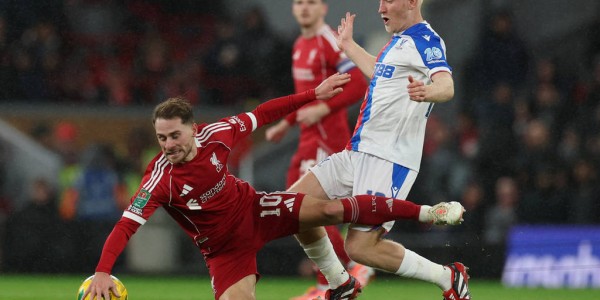 遭赛季三杀！联赛杯-萨尔双响 利物浦轮换阵容0-3水晶宫出局