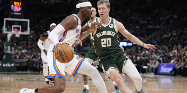 亚历山大40+7+11字母19+14+7 雷霆轻取雄鹿