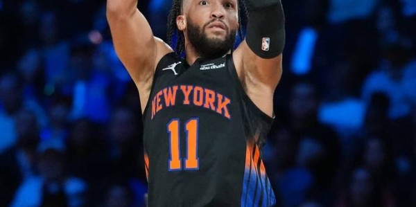 实至名归！布伦森喜获NBA杯MVP