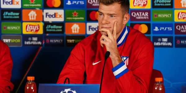 冈萨雷斯：自从穿上马竞的球衣，我就从未想过脱下它，未来只为胜利而战！