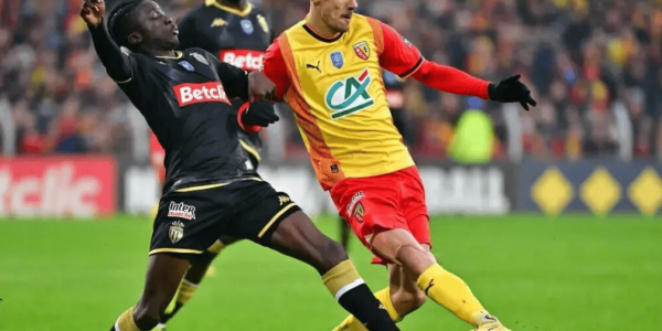 德甲前瞻：莱比锡红牛VS法兰克福 主场龙迎战疲惫之师！