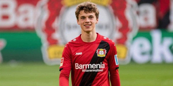 连红未断档，欧罗巴杯焦点战：希腊超领头羊激斗西甲劲旅，贝蒂斯数据下滑恐难全身而退！