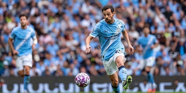 重磅！曼城中场核心或明年自由身离队，沙特土豪开天价合同，很难拒绝