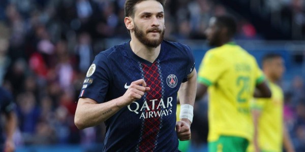 随着克瓦拉茨赫利亚双响+巴黎圣日耳曼3-0，法甲最新积分榜出炉