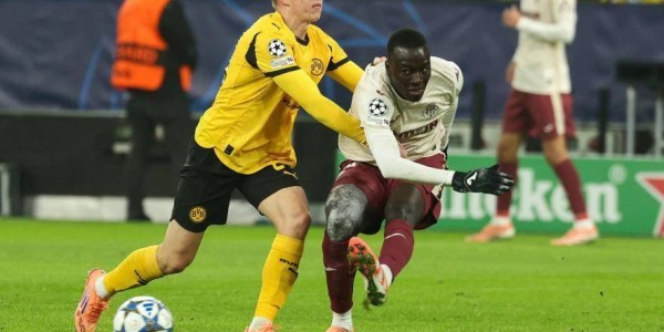 西甲：比利亚雷亚尔对战西班牙人，英冠：谢菲尔德联出击米德尔斯堡，比分预测赛事分析