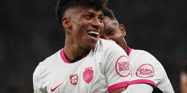 第86分钟绝杀！法甲领头羊轰然倒下，惨遭逆袭，欧冠3场2负