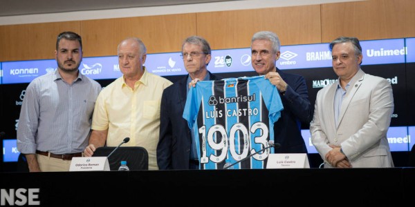 申花新外援！前场多面手拉唐价格实惠，日职银靴法甲30场造9球够用