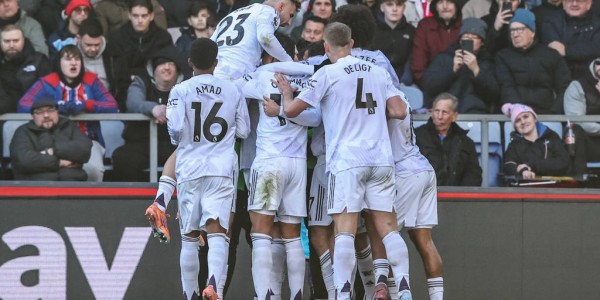 英超-齐尔克泽神仙球芒特破门 曼联2-1逆转水晶宫四轮首胜