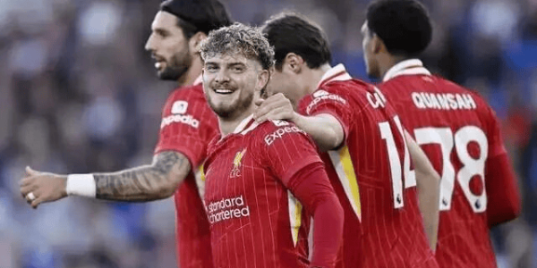 1夜弃用2大天才！利物浦豪赌暗藏危机，埃利奥特出走刺痛KOP心