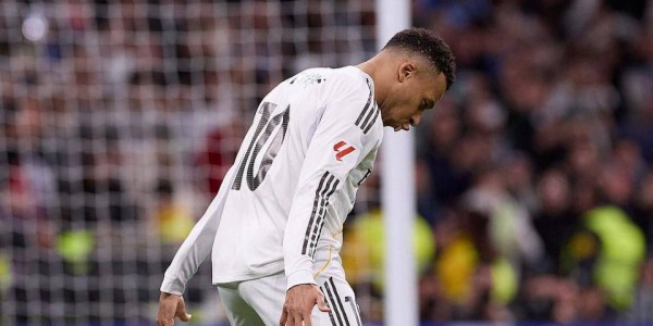 姆巴佩隐瞒伤情连续出战三场只为追平C罗数据，皇马球迷怒批私心重！