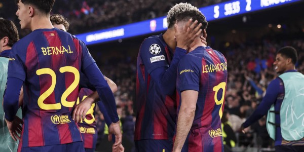 西甲“到手”？——诺坎普4-1宣言，巴塞罗那离冠军只差一步