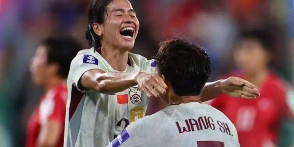 中国女足，开始学习阿森纳？