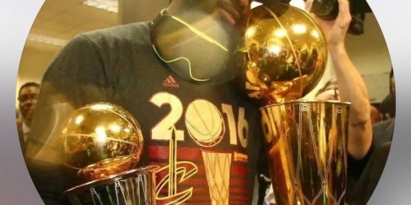 亚马尔请神！用历史第一人詹姆斯做头像！希望巴萨大逆转！