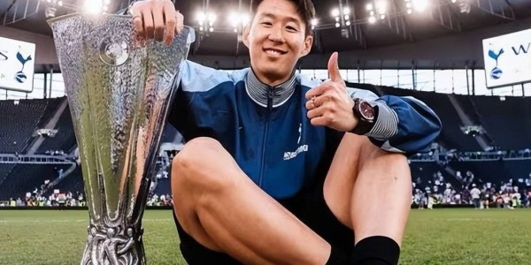 跟孙兴慜说再见后，热刺报价曼城21岁边锋？7000万高价可是很贵