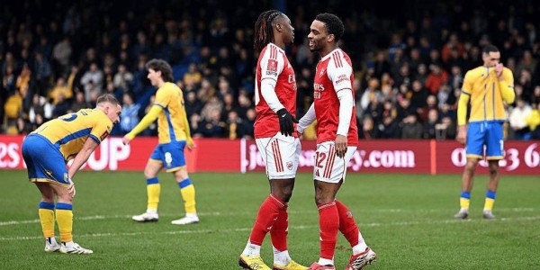 0-2痛失德国杯！勒沃库森撞上德甲天花板：拜仁的统治力有多恐怖？