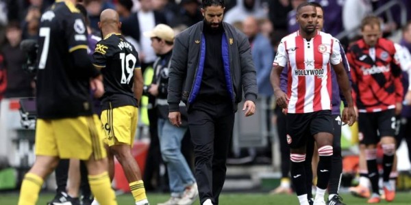 1比3惨败+1200万转会费省下？穆帅陷绝境本菲卡或换帅，曼联乐疯了？