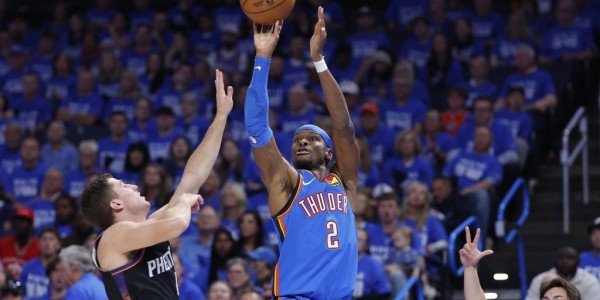 亚历山大25+7霍姆格伦16+7 布克23分雷霆35分胜太阳1-0