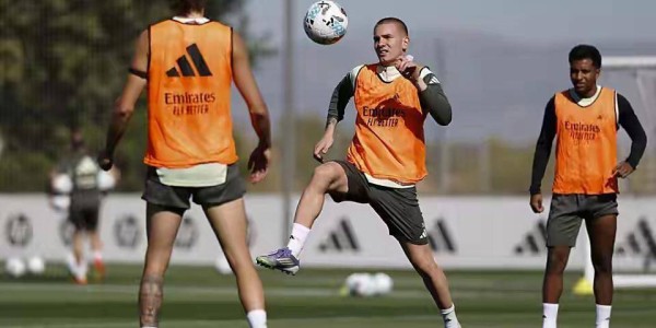 7人轮换+3大伤缺！巴萨欧冠留力，瓦伦西亚能捡漏？