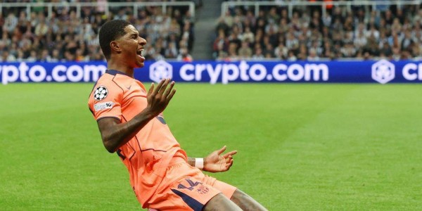 曝巴萨想延长拉什福德租借期 曼联：不花钱买断就送回