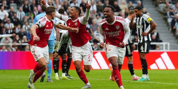 阿森纳逆转背后：最擅长的战术，最陌生的战斗意志