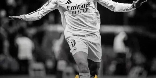 皇马对塞维利亚，姆巴佩如果能独中四元，就能在一份特殊射手榜上，成为历史第二人