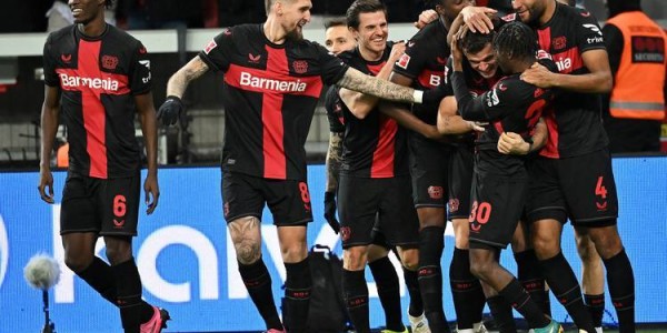 德甲焦点战：RB莱比锡与勒沃库森的冬歇前对决