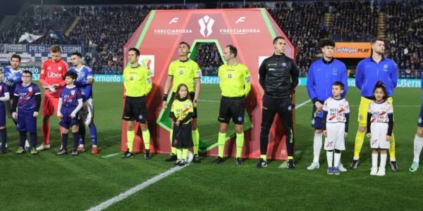 意甲炸裂！科莫5-0血洗比萨，法布雷加斯独霸第四，欧冠梦想不再遥远！