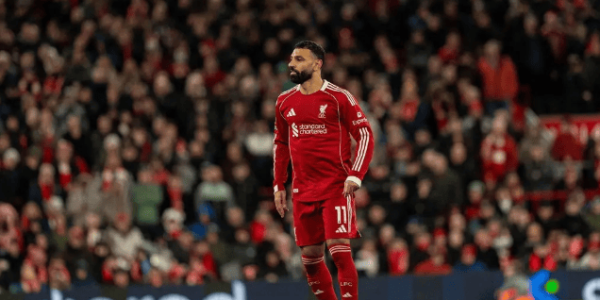 135万镑周薪！沙特为萨拉赫开出2.11亿镑天价合同，三大豪门争夺埃及法老